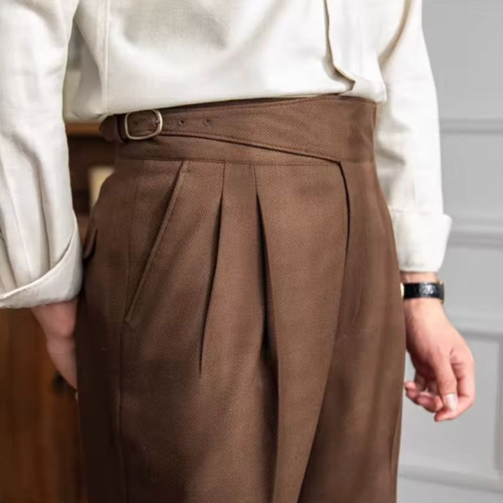 Moritz – Die italienische Trendhose, die Deutschland erobert.